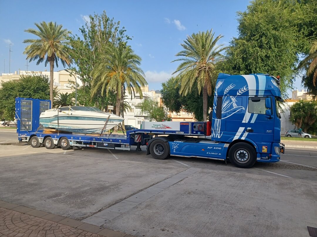 transporte de embarcaciones