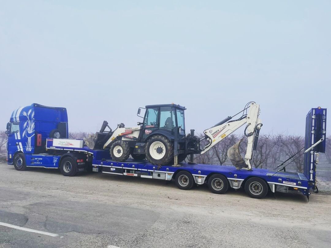 transporte de excavadora