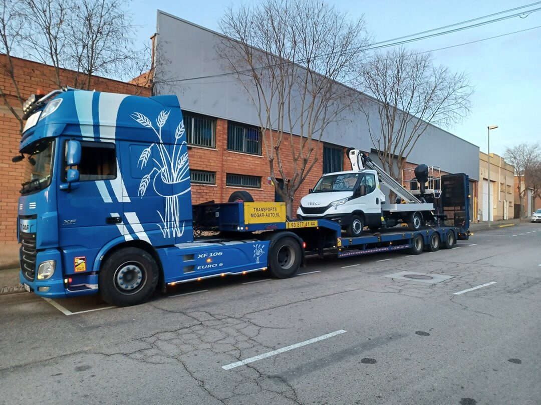 transporte vehículo grúa